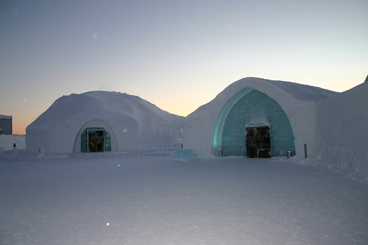Icehotel w Jukkasjärvi