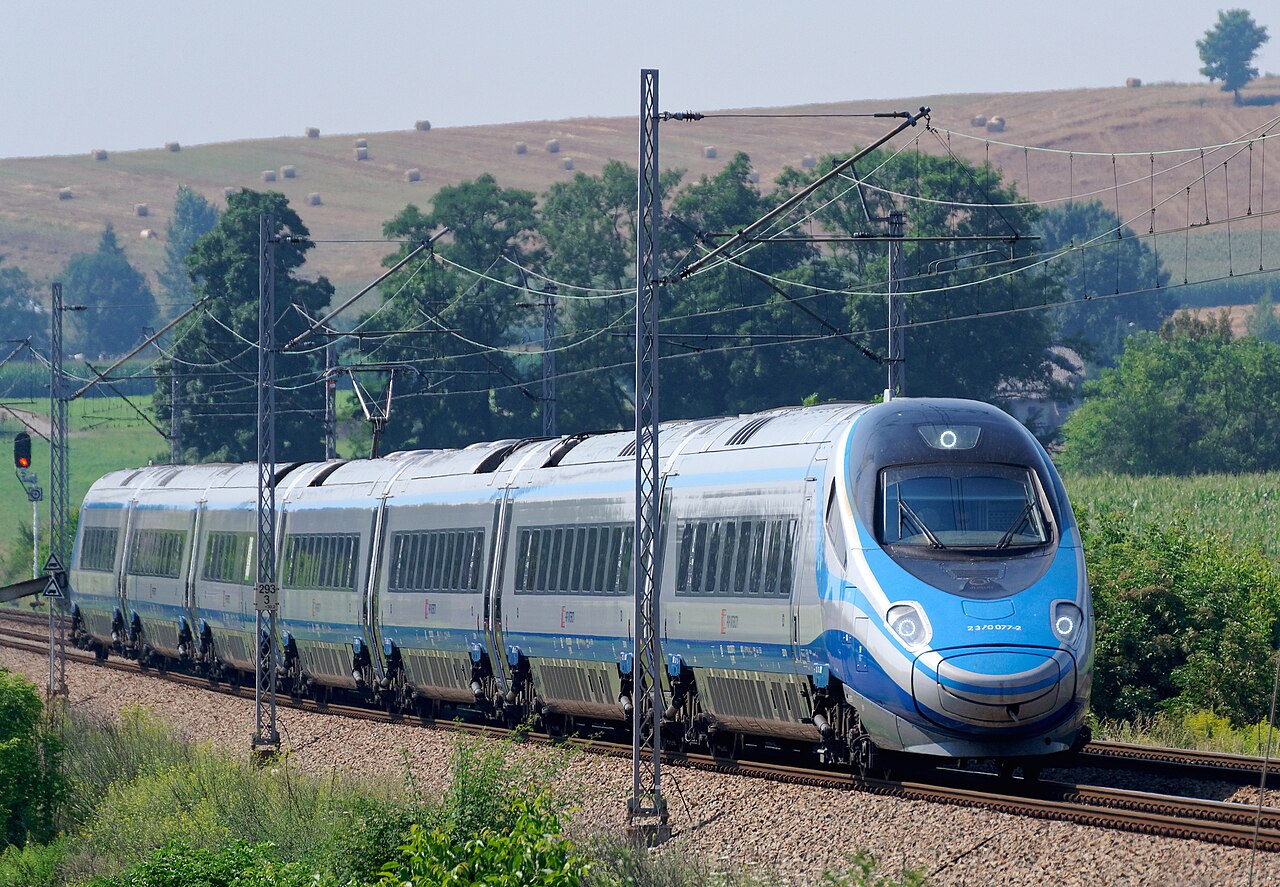 Pendolino ED250 PKP Intercity
